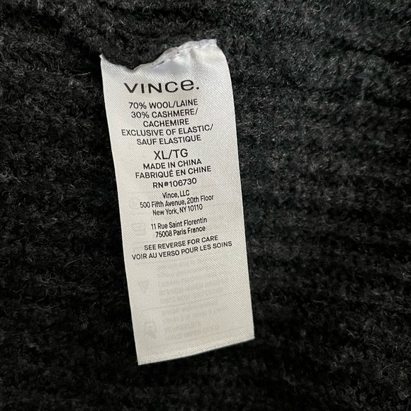 Vince | Cashmere Wool V-Neck Collared Sweater Vest - Picture 9 of 11